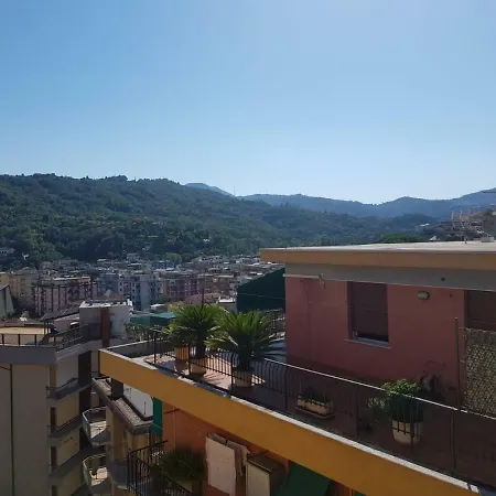 Castruccio 38 Nyaraló